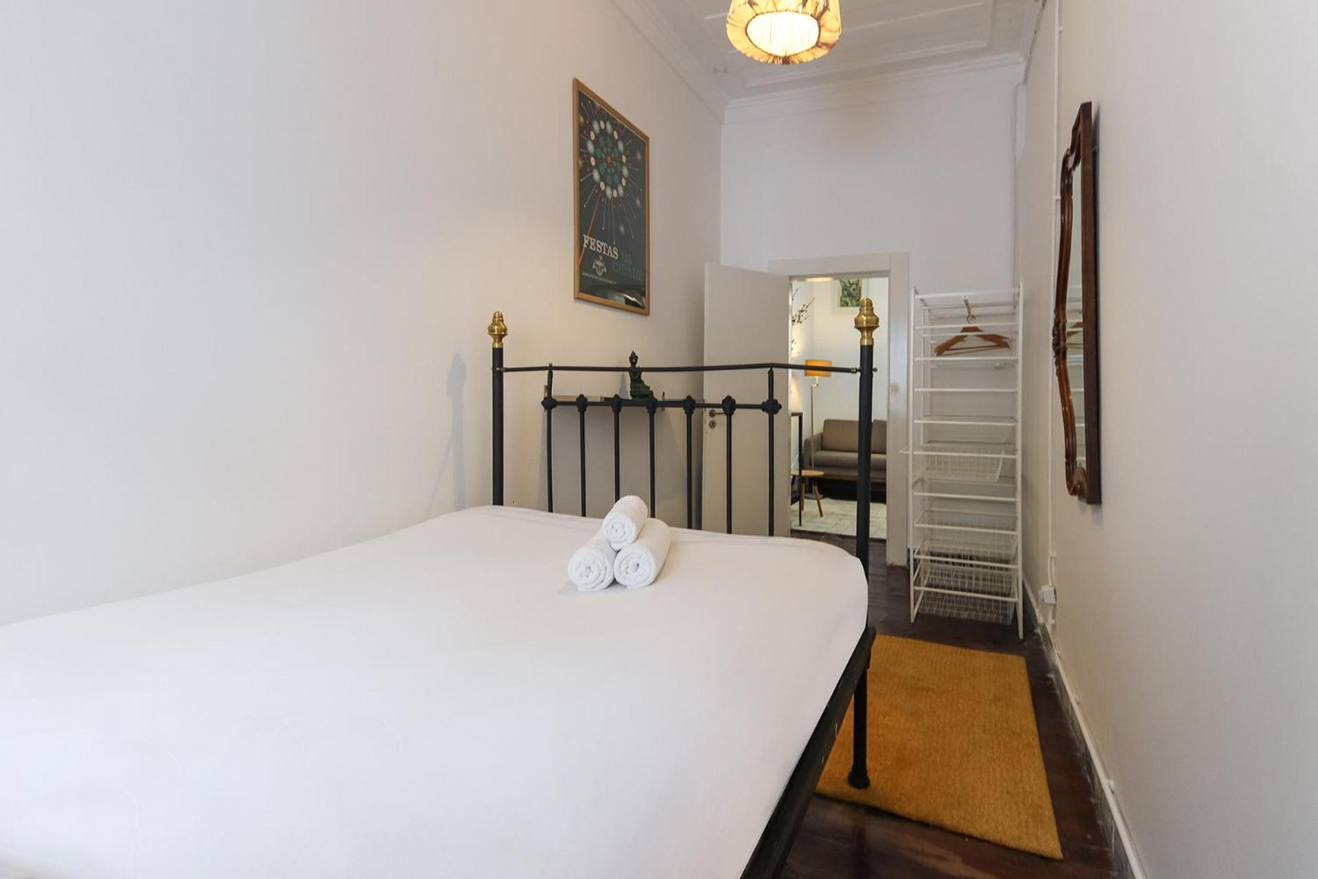 Downtown Vintage Suites By Homing Lisbon Exterior photo