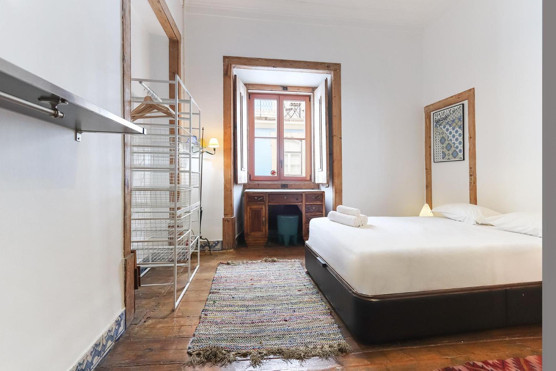 Downtown Vintage Suites By Homing Lisbon Exterior photo